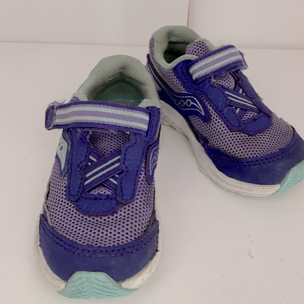Toddler sneakers